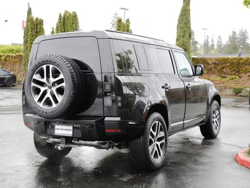 New 2026 Land Rover Defender 110 X-Dynamic SE AWD/4WD image 10
