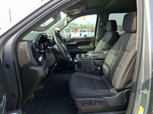 Used 2023 Chevrolet Silverado 1500 LT image 9