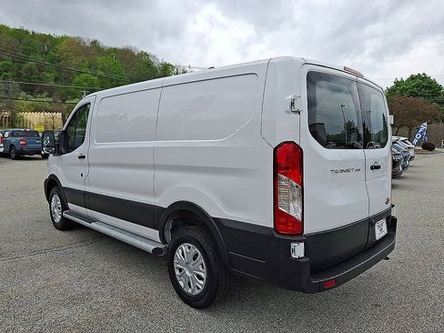 Certified 2025 Ford Transit 250 Low Roof w/ Exterior Upgrade Package RWD image 21