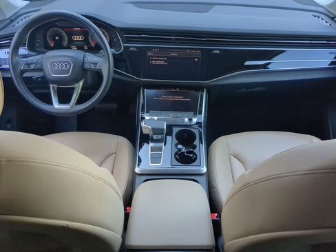 Used 2025 Audi Q7 3.0T Premium Plus image 14