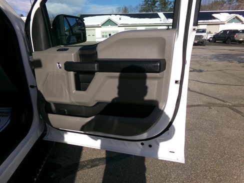 Used 2020 Ford F150 XL w/ Equipment Group 101A Mid image 23