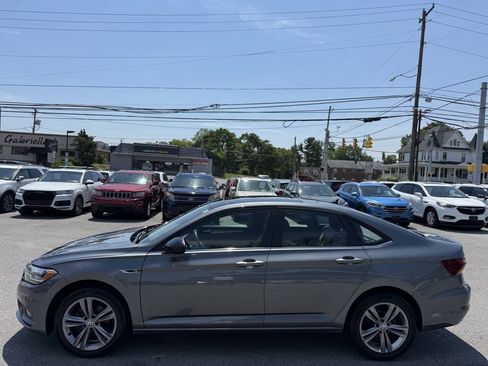 Used 2019 Volkswagen Jetta R-Line FWD image 5