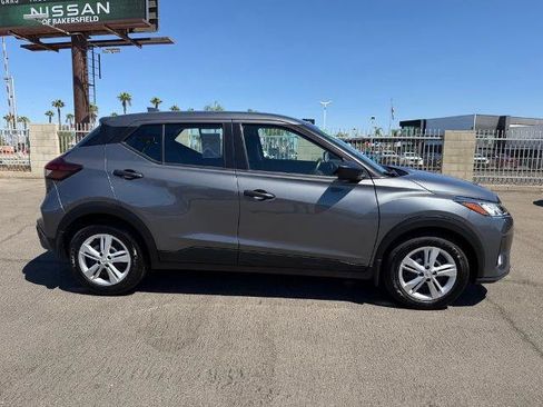 Certified 2025 Nissan Kicks Play S FWD image 7