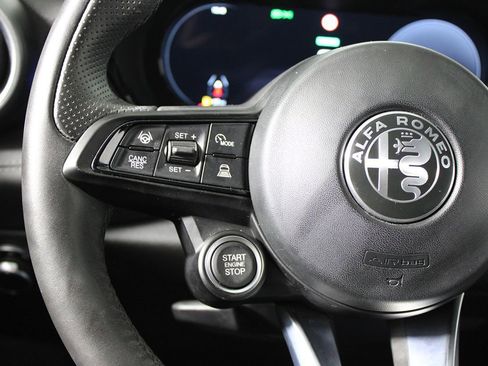 Used 2024 Alfa Romeo Tonale Ti w/ Active Assist Package image 7