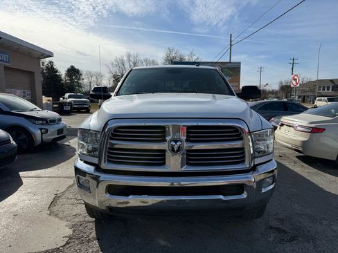 Used 2017 RAM 2500 Big Horn image 3