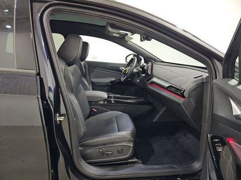 Used 2023 Volkswagen ID.4 Pro S image 10