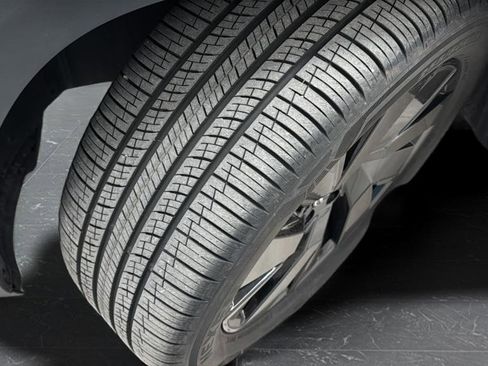 Used 2024 Volkswagen Atlas SE w/ Black Wheel Package image 30