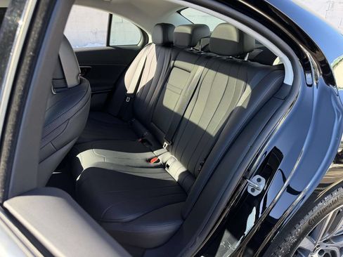 Used 2024 Mercedes-Benz E 350 4MATIC Sedan image 22