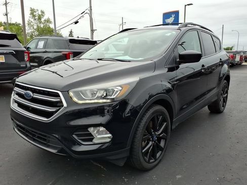Used 2019 Ford Escape SE AWD/4WD image 3