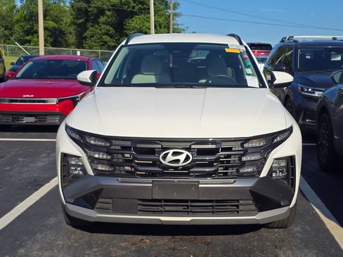 Used 2026 Hyundai Tucson SEL AWD/4WD image 2