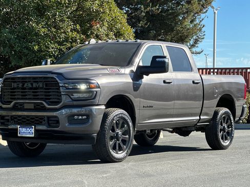 New 2026 RAM 2500 Big Horn image 8