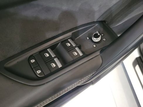 Used 2024 Audi Q5 e Prestige image 15