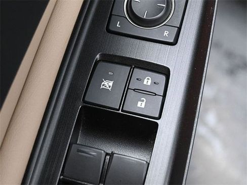 Used 2019 Lexus ES 350 w/ Luxury Package image 13