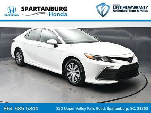 Used 2022 Toyota Camry LE FWD image 1