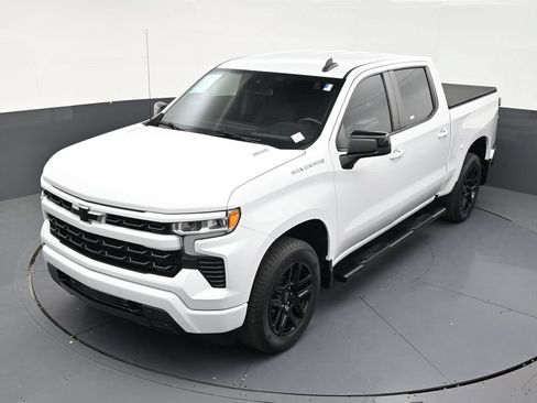 Used 2022 Chevrolet Silverado 1500 RST RWD image 12