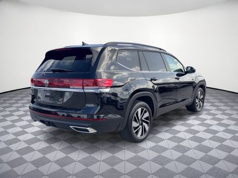 Used 2024 Volkswagen Atlas SE FWD image 9
