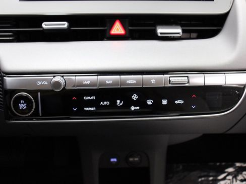 Used 2023 Hyundai Ioniq 5 SEL image 40