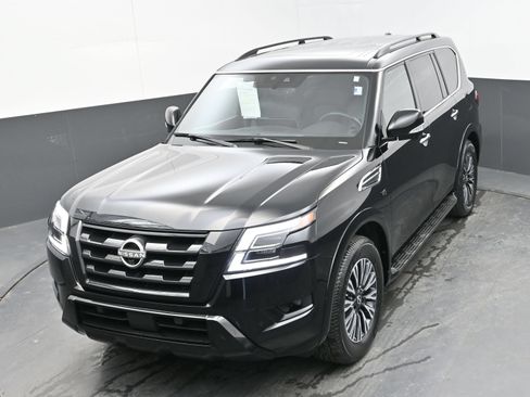 Used 2022 Nissan Armada SL w/ Midnight Edition Package RWD image 36