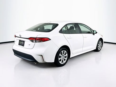Used 2024 Toyota Corolla LE image 9