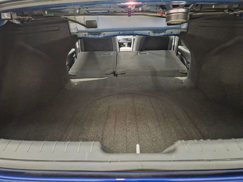 Used 2023 Hyundai Elantra Limited FWD image 41