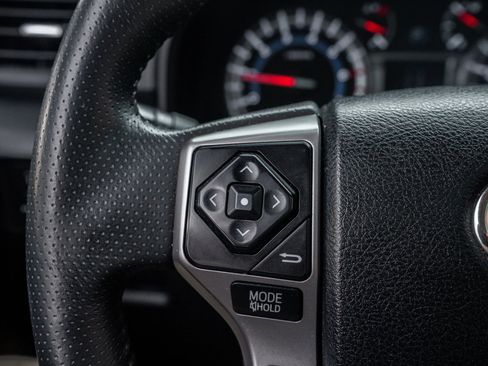 Used 2019 Toyota 4Runner SR5 Premium image 25