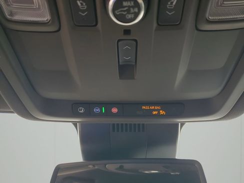 Used 2024 Chevrolet Tahoe LT w/ Luxury Package image 42