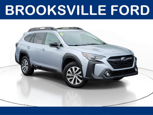 Used 2025 Subaru Outback Premium w/ Popular Package #1A AWD/4WD image 1