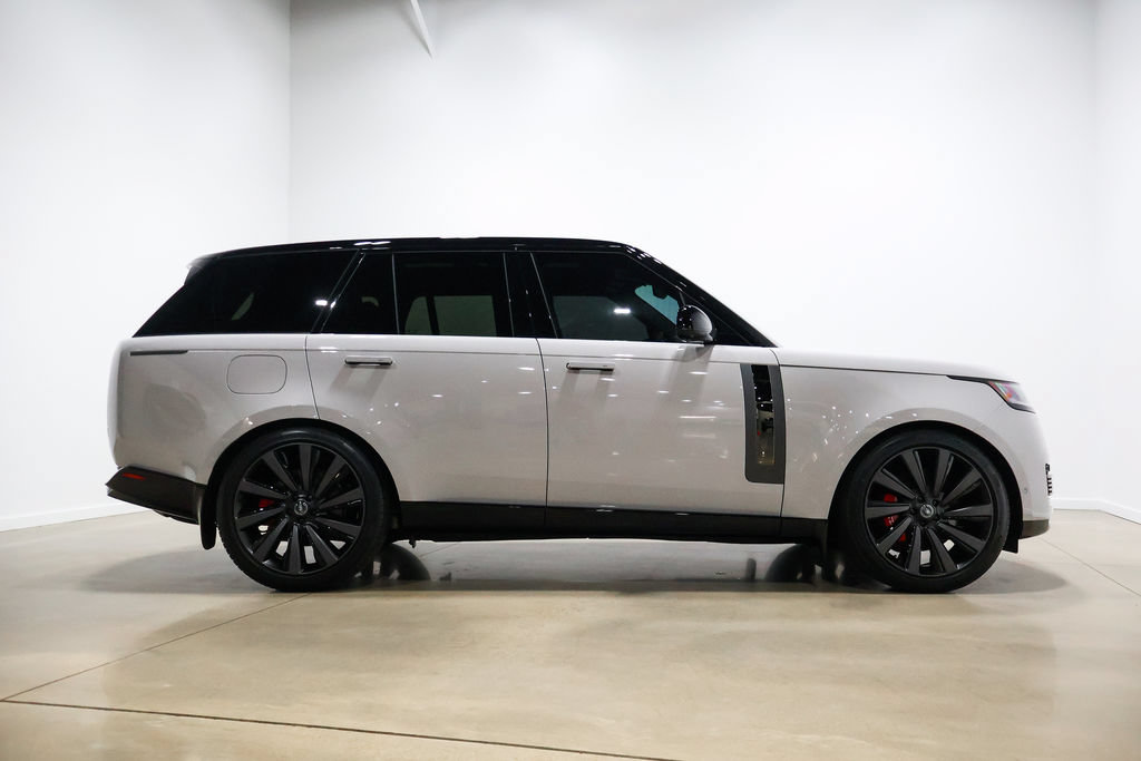 Used 2025 Land Rover Range Rover SV AWD/4WD image 60