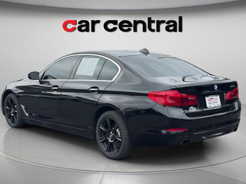 Used 2017 BMW 530i RWD image 3