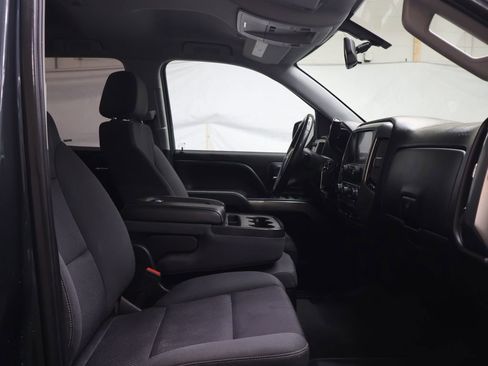 Used 2019 Chevrolet Silverado 1500 LT w/ All Star Edition AWD/4WD image 9