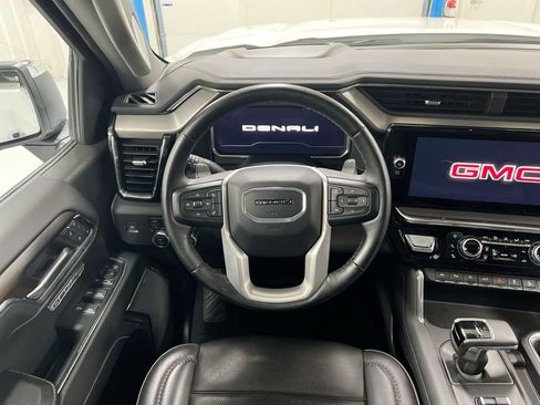 Used 2024 GMC Sierra 1500 Denali w/ Denali Reserve Package AWD/4WD image 11
