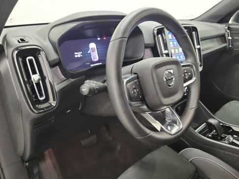 Certified 2023 Volvo C40 P8 Recharge Ultimate image 20