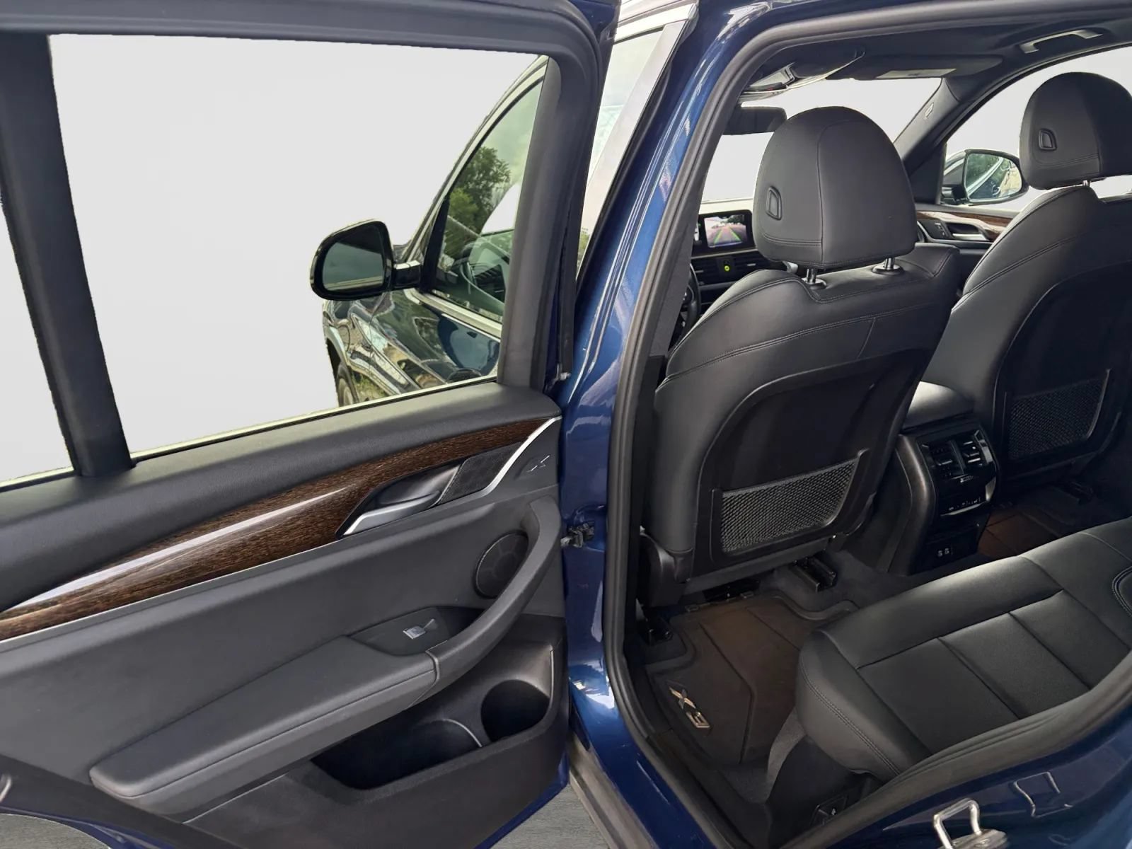 Used 2021 BMW X3 xDrive30i w/ Convenience Package AWD/4WD image 14