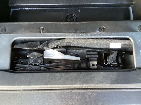 Used 2022 Ford Bronco Outer Banks image 14