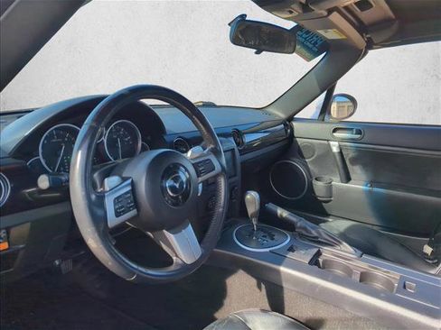 Used 2007 MAZDA MX-5 Miata Grand Touring w/ Premium Pkg image 7