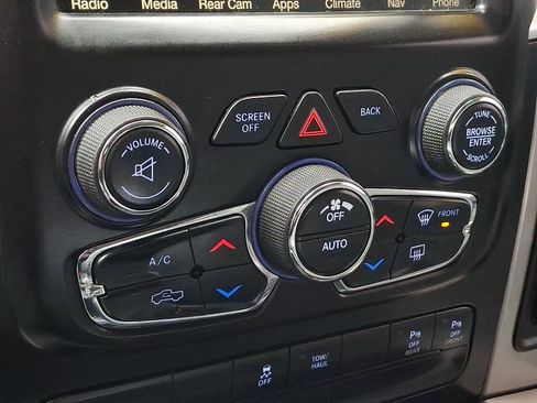 Used 2017 RAM 1500 Big Horn image 15