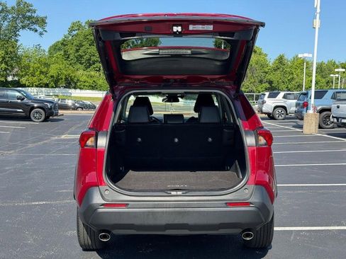 Certified 2022 Toyota RAV4 XLE Premium AWD/4WD image 4