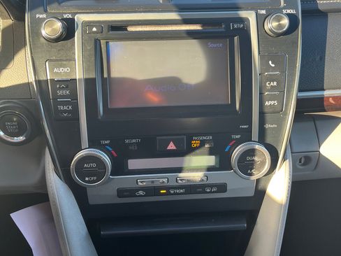 Used 2012 Toyota Camry XLE image 20