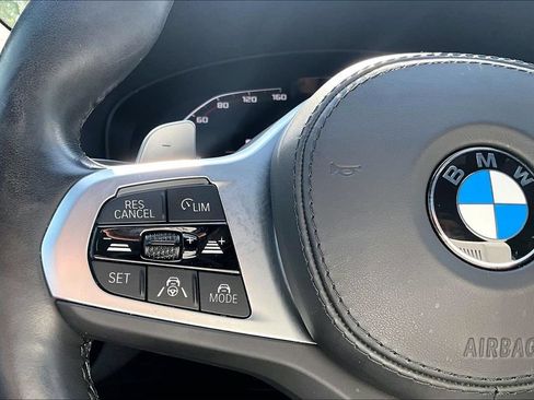 Used 2023 BMW M550i xDrive w/ Executive Package AWD/4WD image 24