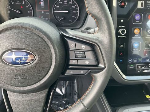 Used 2024 Subaru Crosstrek 2.5i Limited w/ Crosstrek Mirror Package image 22
