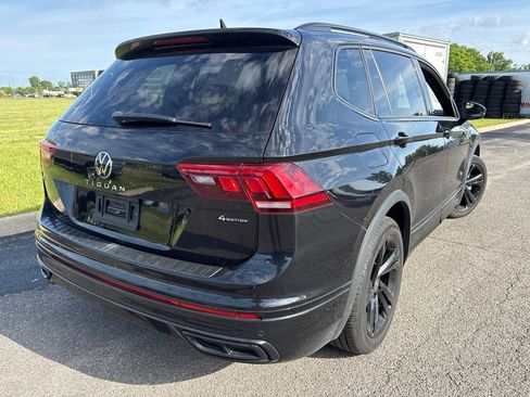 Used 2023 Volkswagen Tiguan SE R-Line AWD/4WD image 11