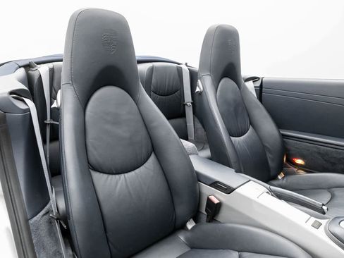 Used 2007 Porsche 911 Carrera image 15