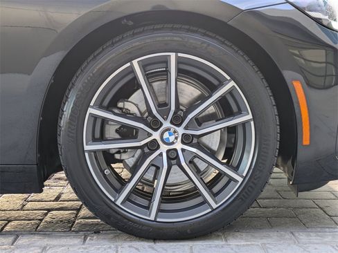 Used 2025 BMW 230i 230i w/ Convenience Package image 11