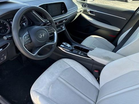 Used 2022 Hyundai Sonata SE image 9