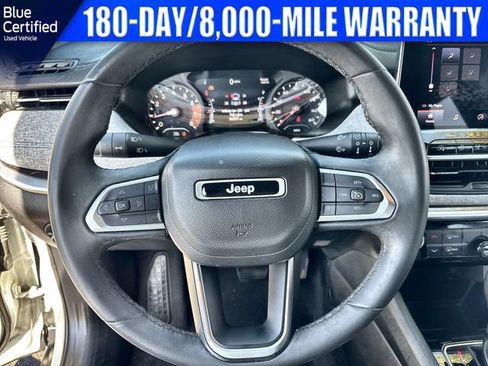 Used 2023 Jeep Compass Latitude AWD/4WD image 23