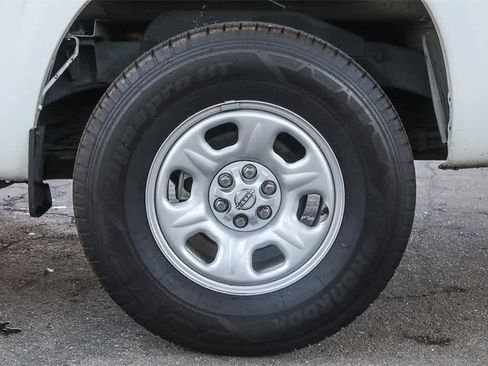 Used 2023 Nissan Frontier S w/ Technology Package image 10