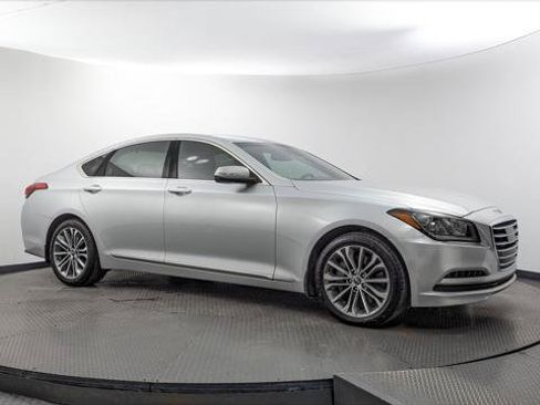 Used 2017 Genesis G80 3.8 RWD image 11