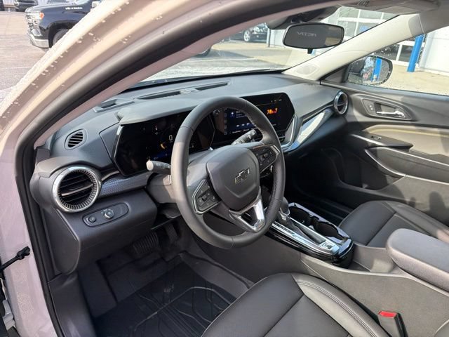 Used 2026 Chevrolet Trax ACTIV w/ Driver Confidence Package FWD image 19