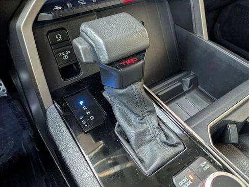 Used 2022 Toyota Tundra SR5 image 11