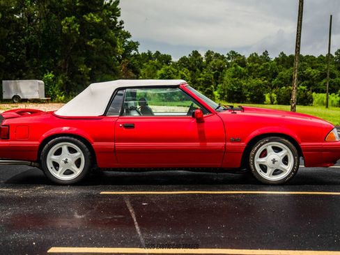 Used 1992 Ford Mustang LX image 21